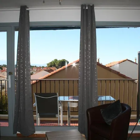 20 M De La * Canet-en-Roussillon